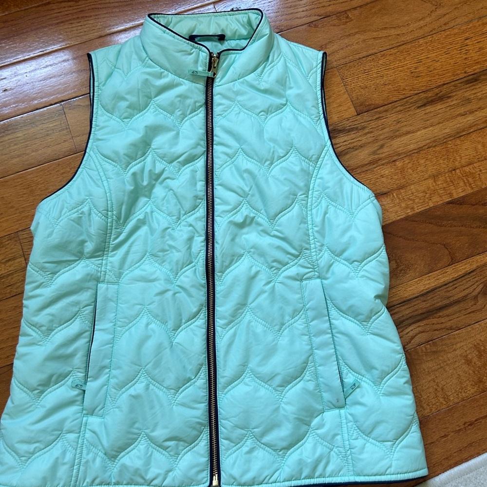 vineyard vines teal puffer vest